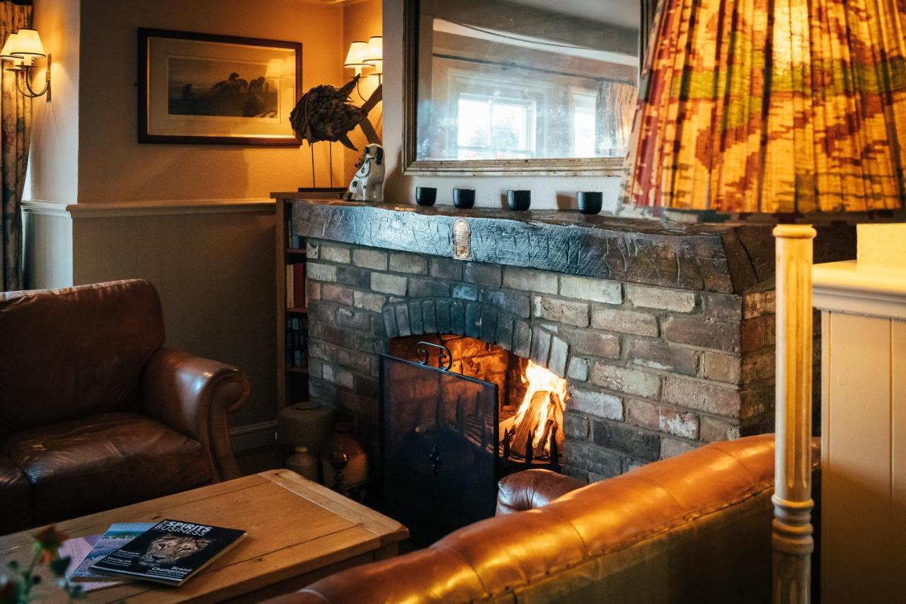 Готель The East End Arms Лімінгтон Екстер'єр фото
